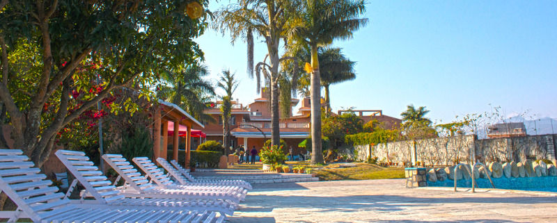 Royal Palm Resort Pókhara Exteriér fotografie